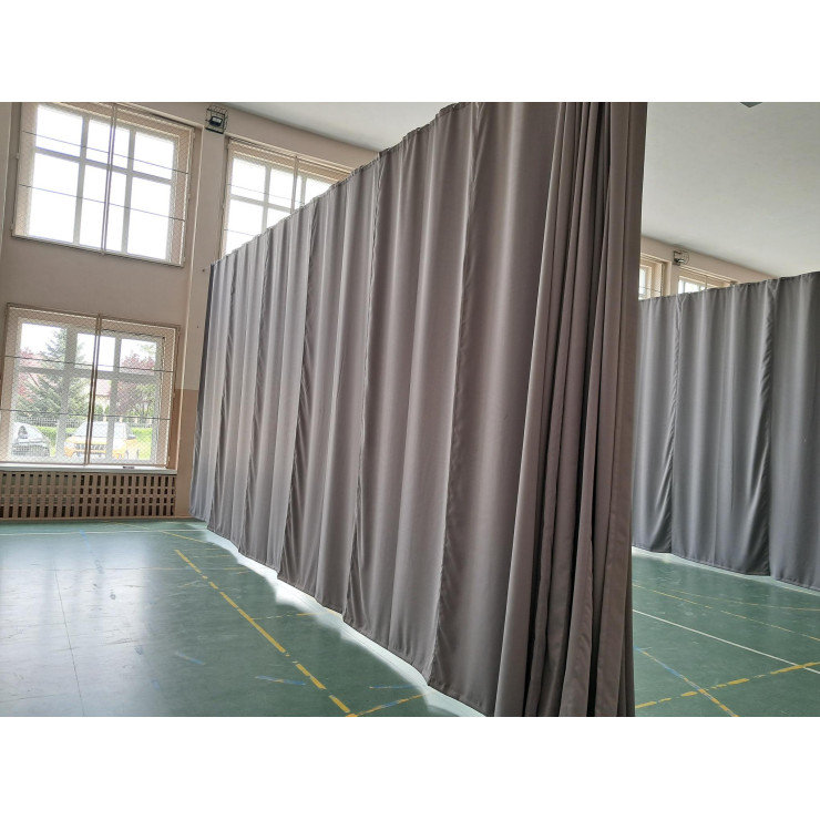 The dividing curtain material not visible