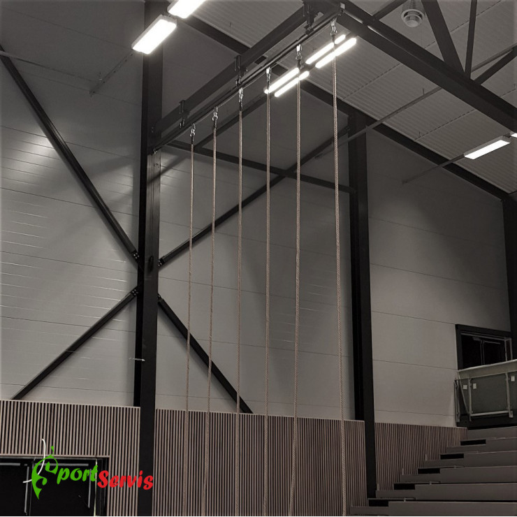 The gymnastic rail for ropes, ladder and rings, length 3m
