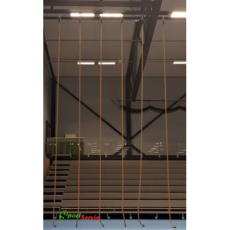 The gymnastic rail for ropes, ladder and rings, length 3m