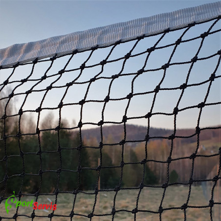 The badminton net, green or black
