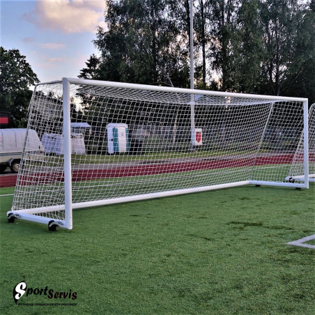 The football goal with dimensions 7,32x2,44m, portable